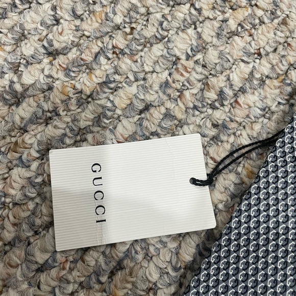 Brand New Gucci Tie - Picture 4 of 4
